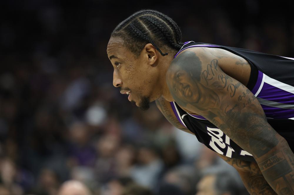 背景也赋予 背景也赋予