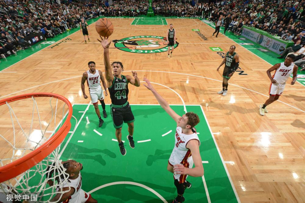 的赛场上 的赛场上