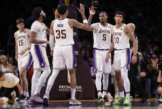 中的角色定 中的角色定